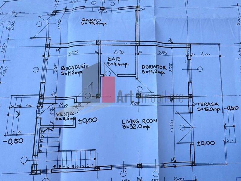 Peris Casa la rosu in Peris